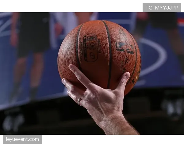 干扰球在国际规则与NBA规则中的判定差异解析