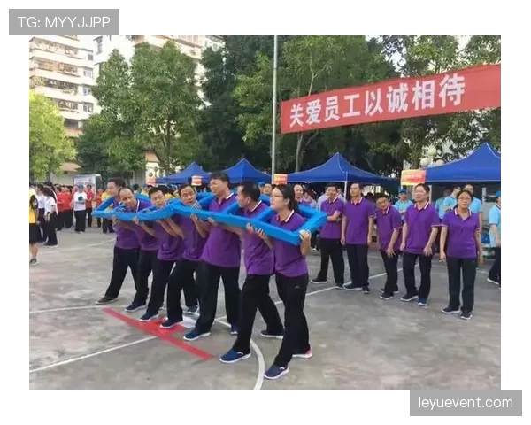 投篮时的二次起跳究竟如何判定才算合规？